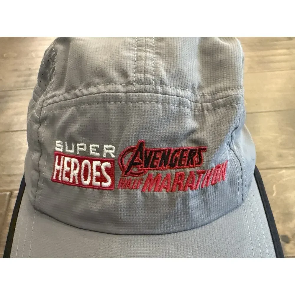 Marvel Mens Gray Super Heroes Avengers Half Marathon 5 Panel Strapback Hat Cap